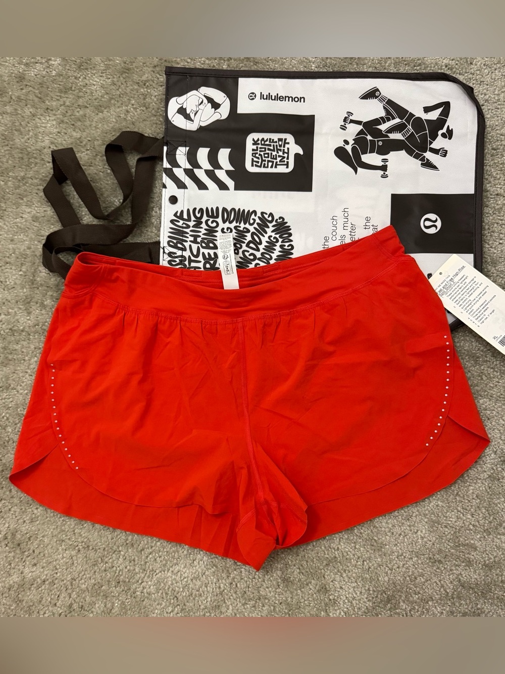 Lululemon Fast and Free High-Rise Split Shorts 3” XL CRYE NWT $78